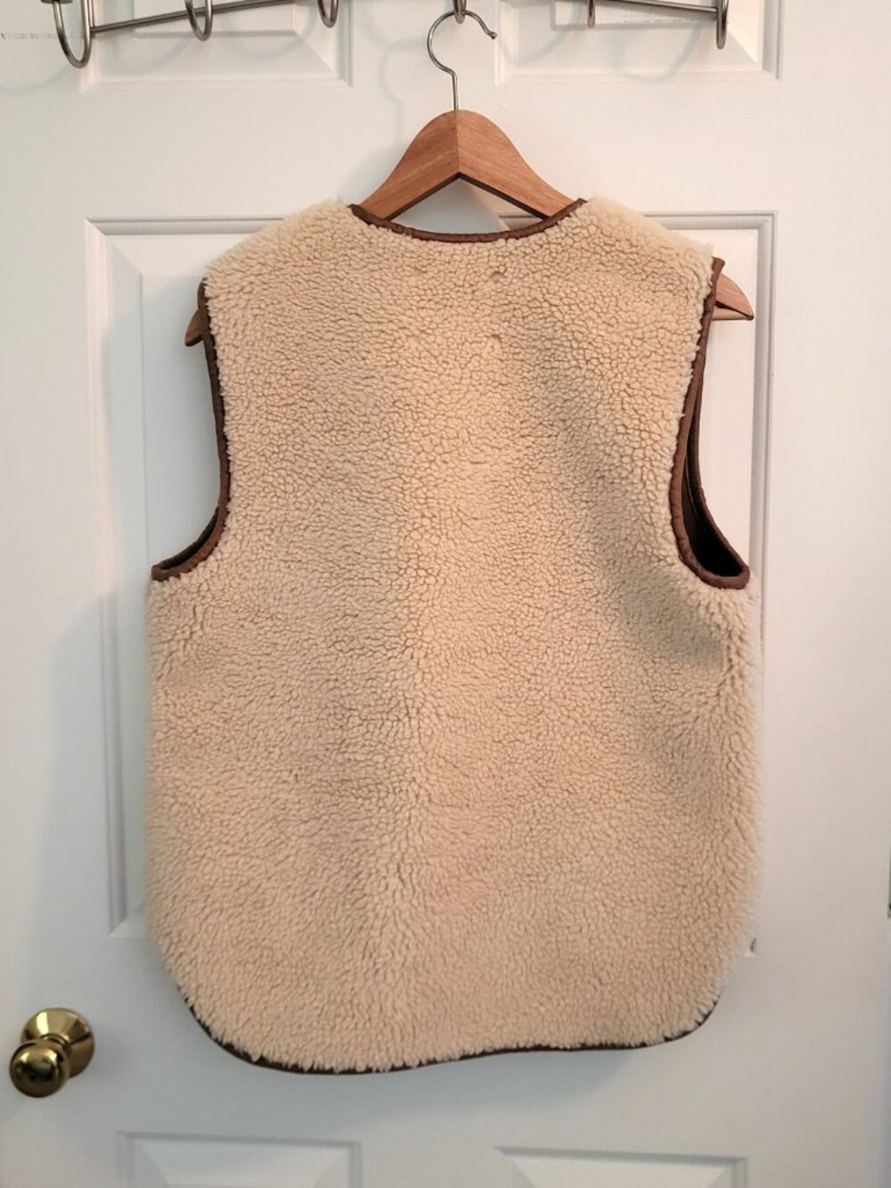 Boden Borg Button Gilet - Size 2 - Picture 4 of 6